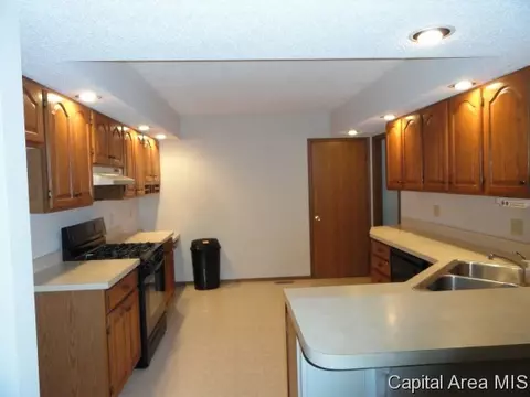 1 Toler Bnd, Franklin, IL 62638 photo 7