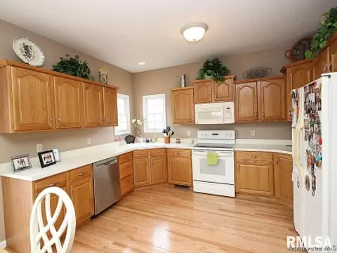 3912 Huxley Dr, Springfield, IL 62711 photo 5