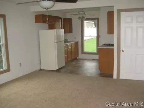 1632 Reed Ave, Springfield, IL 62704 photo 2