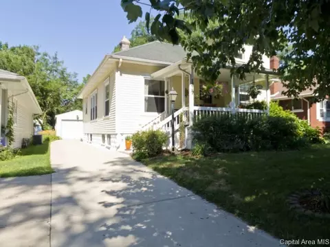 1817 S Lowell Ave, Springfield, IL 62704 photo 2