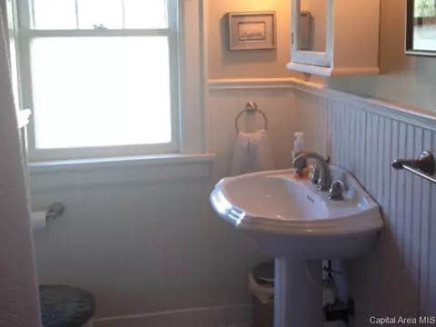 1516 S Douglas Ave, Springfield, IL 62704 photo 16