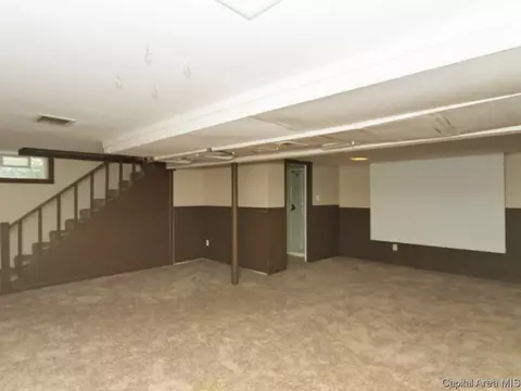 900 S Park Ave, Springfield, IL 62704 photo 17