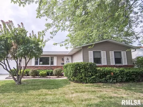 2633 Idlewild Dr, Springfield, IL 62704 photo 1
