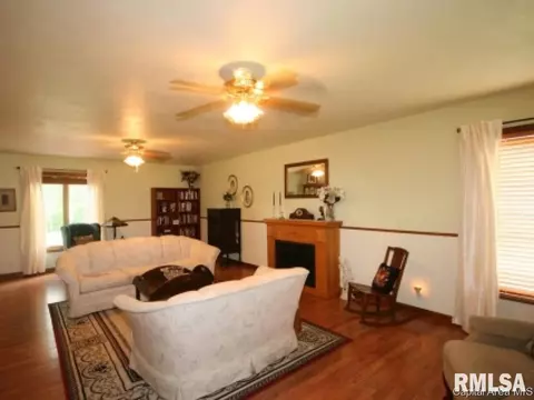 6620 Bellflower Ct, Springfield, IL 62712 photo 9