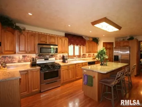 6620 Bellflower Ct, Springfield, IL 62712 photo 4