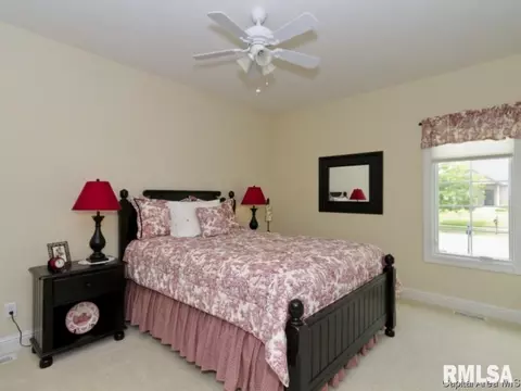2401 Pebble Beach Dr, Springfield, IL 62704 photo 18