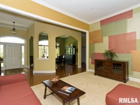 2401 Pebble Beach Dr, Springfield, IL 62704 photo 6