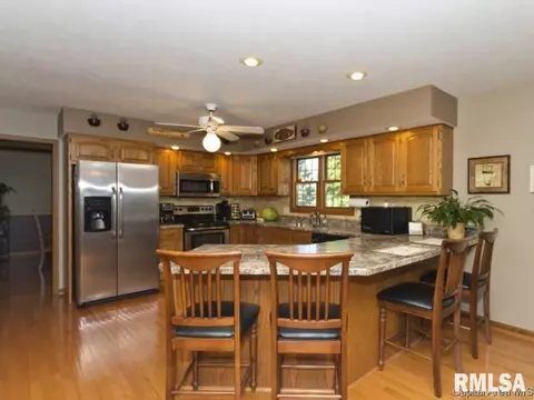1617 Windycrest Dr, Springfield, IL 62704 photo 6