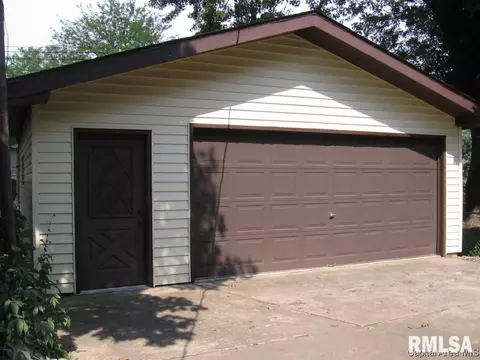 65 Foresters Ln, Springfield, IL 62704 photo 3
