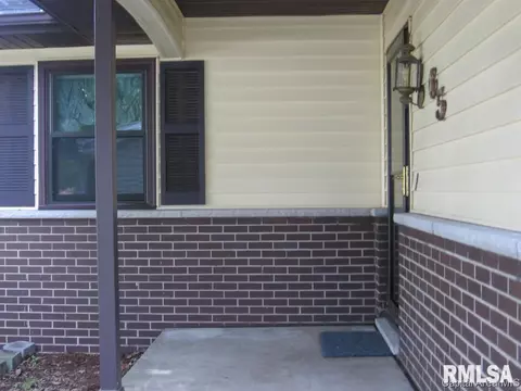 65 Foresters Ln, Springfield, IL 62704 photo 2