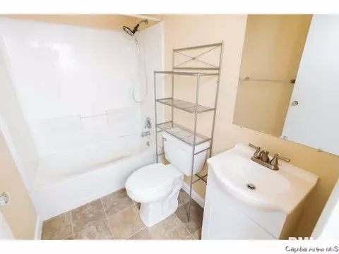 1717 W Glenn Ave, Springfield, IL 62704 photo 8