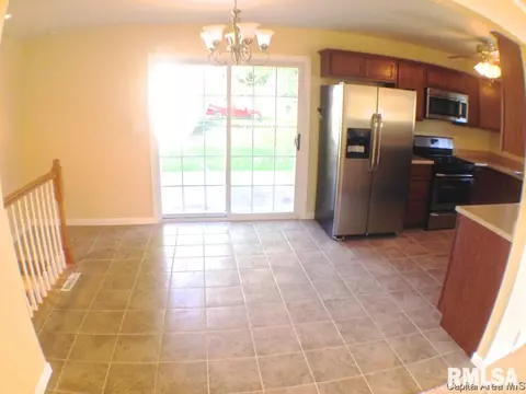 2614 Fox Bridge Rd, Springfield, IL 62703 photo 11