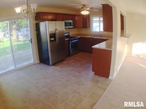2614 Fox Bridge Rd, Springfield, IL 62703 photo 10