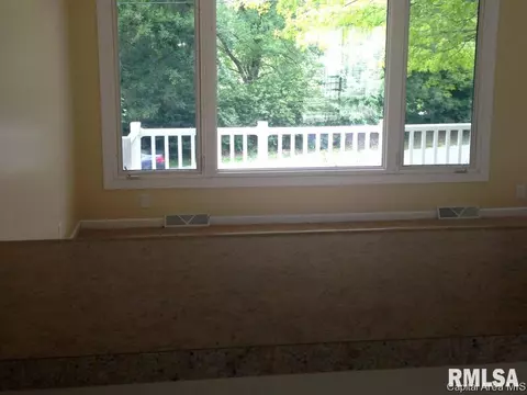 2614 Fox Bridge Rd, Springfield, IL 62703 photo 6