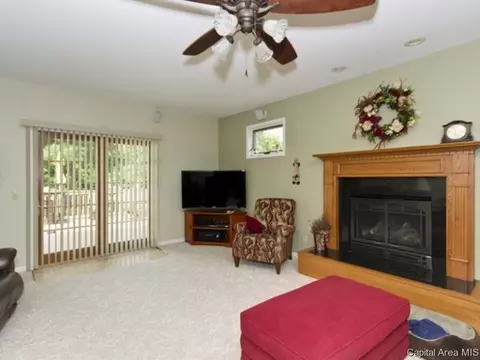 1825 Dial Ct, Springfield, IL 62704 photo 4