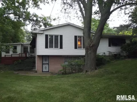 40 Crestview, Chatham, IL 62629 photo 3
