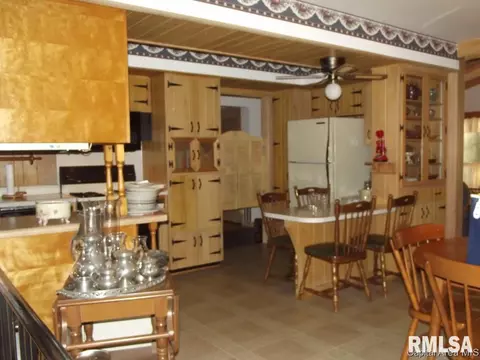 40 Crestview, Chatham, IL 62629 photo 13