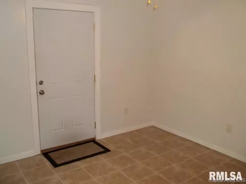 3032 S 2nd, Springfield, IL 62703 photo 10