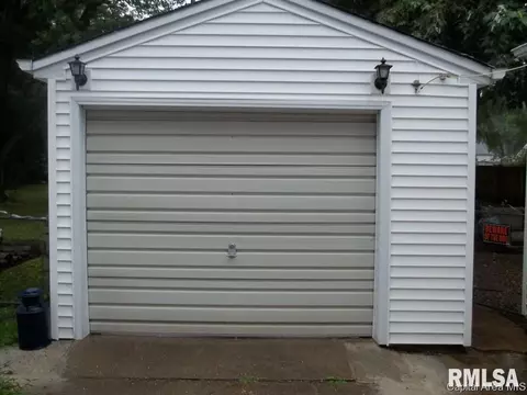 3032 S 2nd, Springfield, IL 62703 photo 12