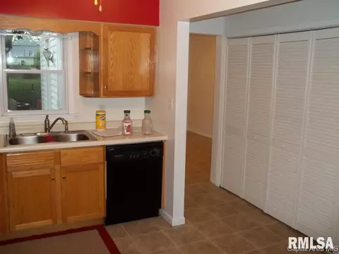 3032 S 2nd, Springfield, IL 62703 photo 6