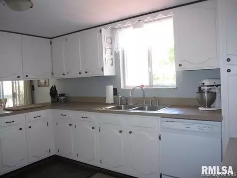 11 Mesa Rd, Springfield, IL 62702 photo 3