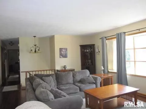 11 Mesa Rd, Springfield, IL 62702 photo 2