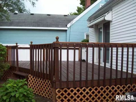 2004 N 22nd St, Springfield, IL 62702 photo 8
