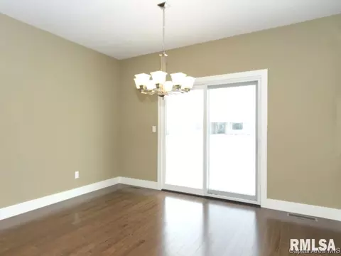3958 Cornerstone Cir, Springfield, IL 62711 photo 5
