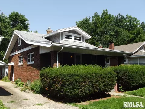219 N Douglas, Springfield, IL 62702 photo 1