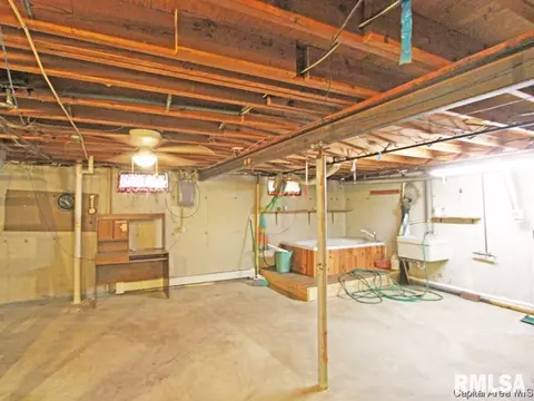 93 Glen Aire, Springfield, IL 62703 photo 12