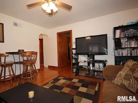 1628 Reed Ave, Springfield, IL 62704 photo 3