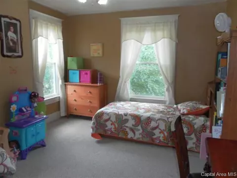 1704 S Pasfield St, Springfield, IL 62704 photo 13