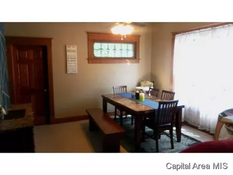 1704 S Pasfield St, Springfield, IL 62704 photo 6
