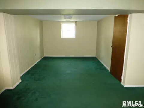 2126 W Lawrence Ave, Springfield, IL 62704 photo 6