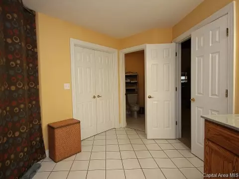 3904 Rocky Falls Rd, Springfield, IL 62711 photo 11