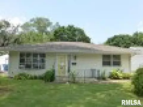 11 Fox Ct, Springfield, IL 62703 photo 1