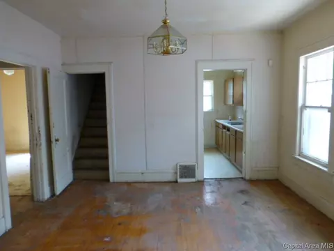 2124 S 11th Street St, Springfield, IL 62703 photo 4