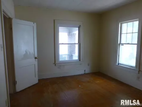 2124 S 11th Street St, Springfield, IL 62703 photo 8