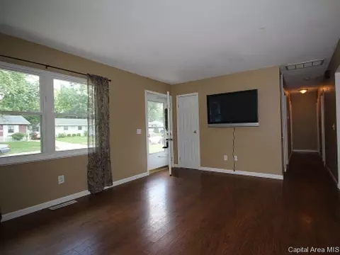 2532 Sandgate Rd, Springfield, IL 62702 photo 4