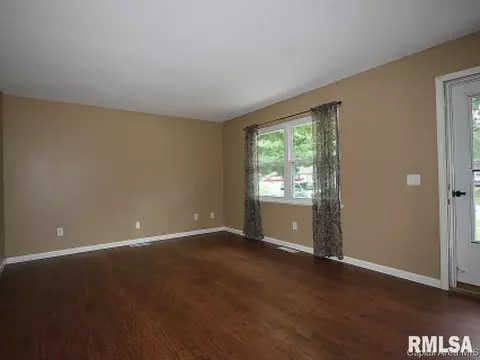 2532 Sandgate Rd, Springfield, IL 62702 photo 3