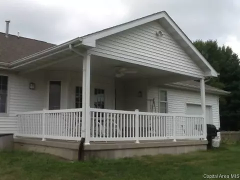 206 Dover Dr, Chatham, IL 62629 photo 3
