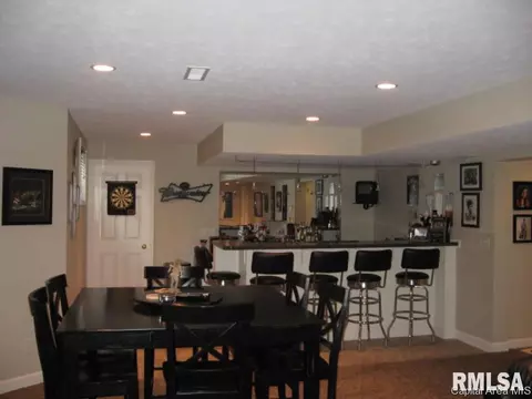 2004 Old Ivy Dr, Springfield, IL 62711 photo 18