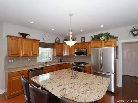 2004 Old Ivy Dr, Springfield, IL 62711 photo 7
