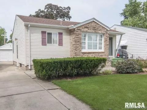 2509 S Pasfield, Springfield, IL 62704 photo 2