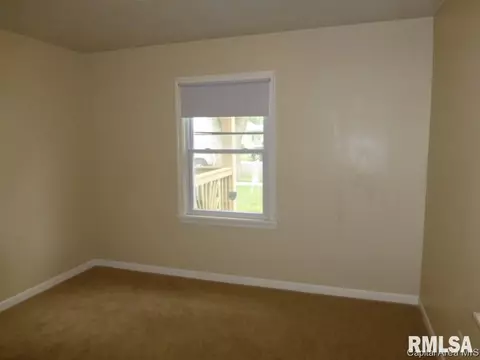 2308 S 14th Street St, Springfield, IL 62703 photo 9