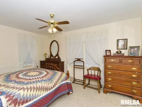 9 Alberta Ln, Springfield, IL 62704 photo 8