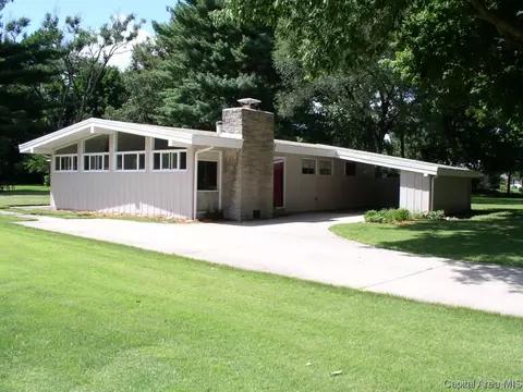 152 Circle Dr, Springfield, IL 62703 photo 1