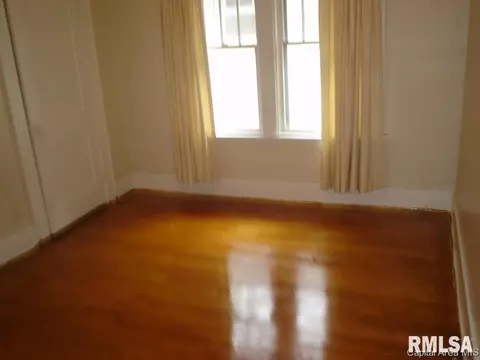 440 W Cook St, Springfield, IL 62704 photo 11