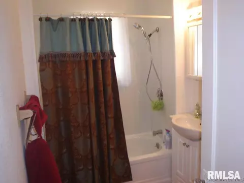 440 W Cook St, Springfield, IL 62704 photo 7