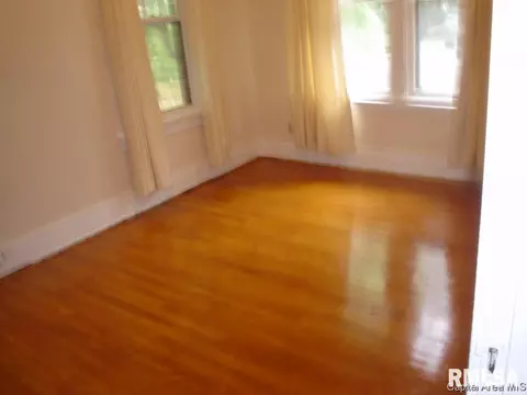 440 W Cook St, Springfield, IL 62704 photo 10